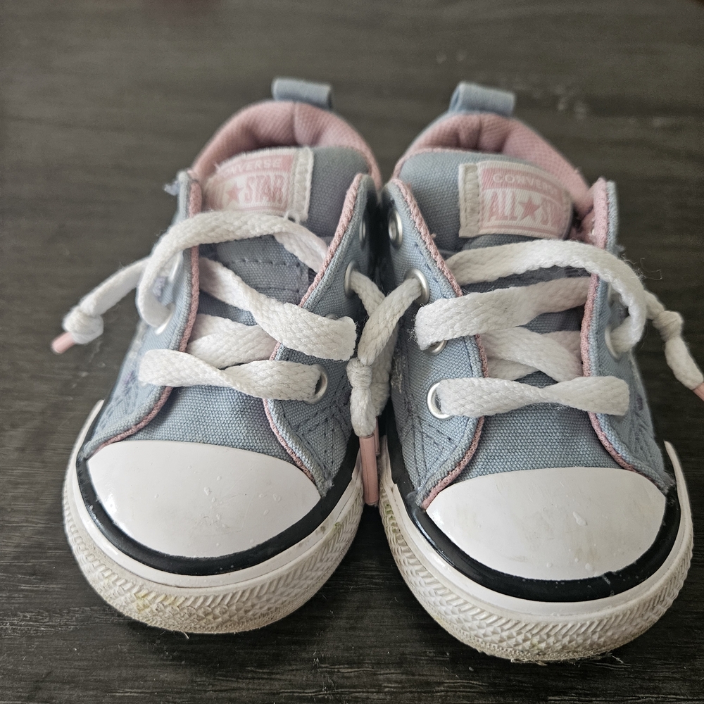 Converse Blue and Pink Sneakers Classic Style